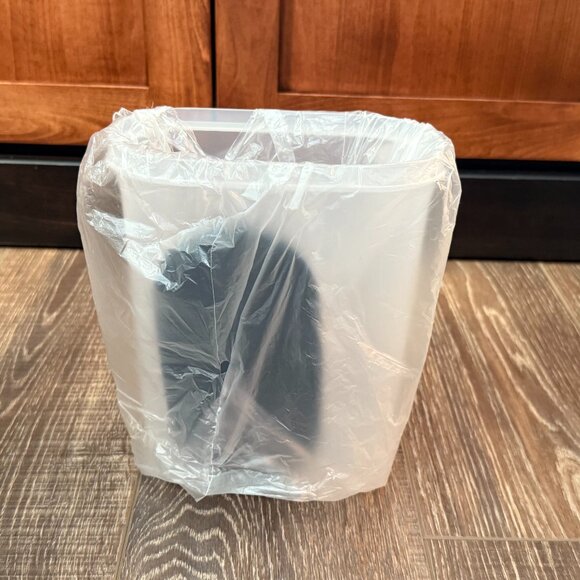 Tupperware Modular Mate Oval Keeper with Lid - Picture 11 of 11